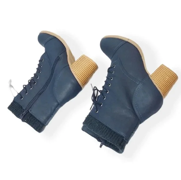 Just Fab Carolina Lace Up Boots - Picture 2 of 4